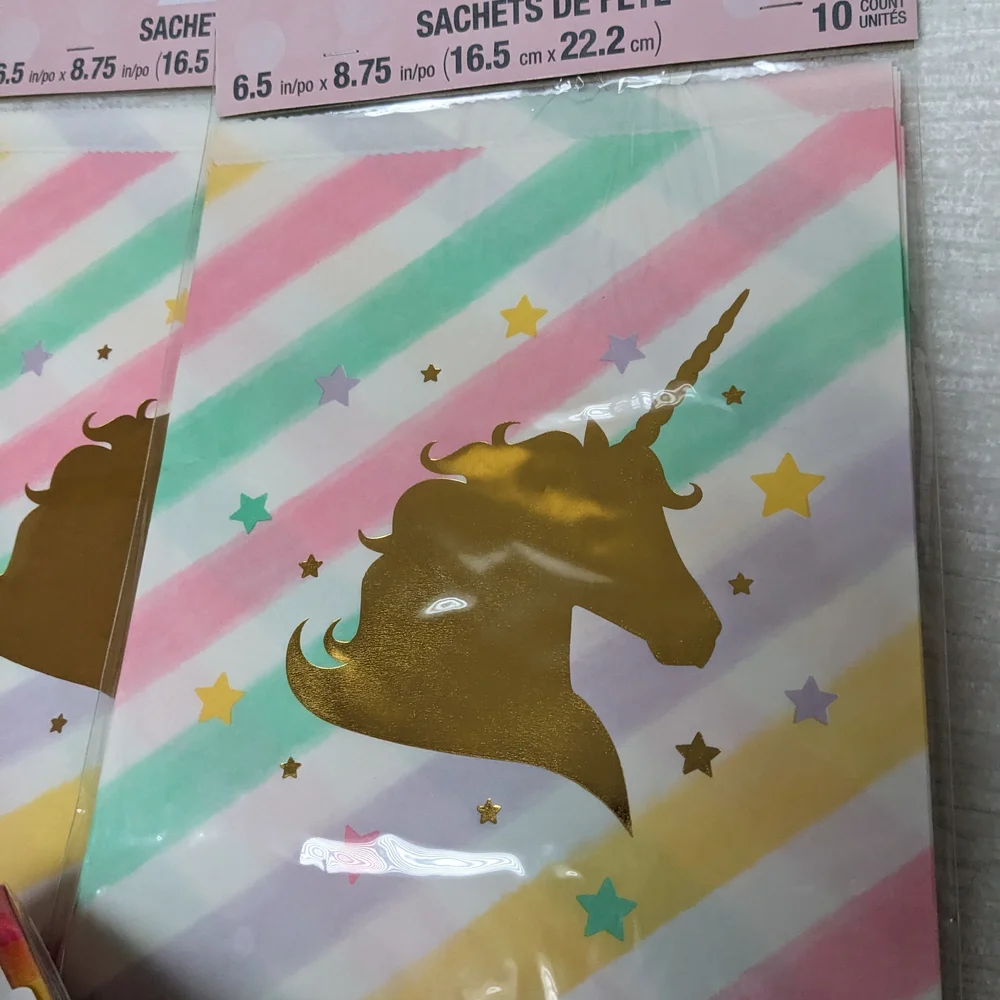 Unicorn Theme Party Supplies : Treat Bags, Napkins and Banner